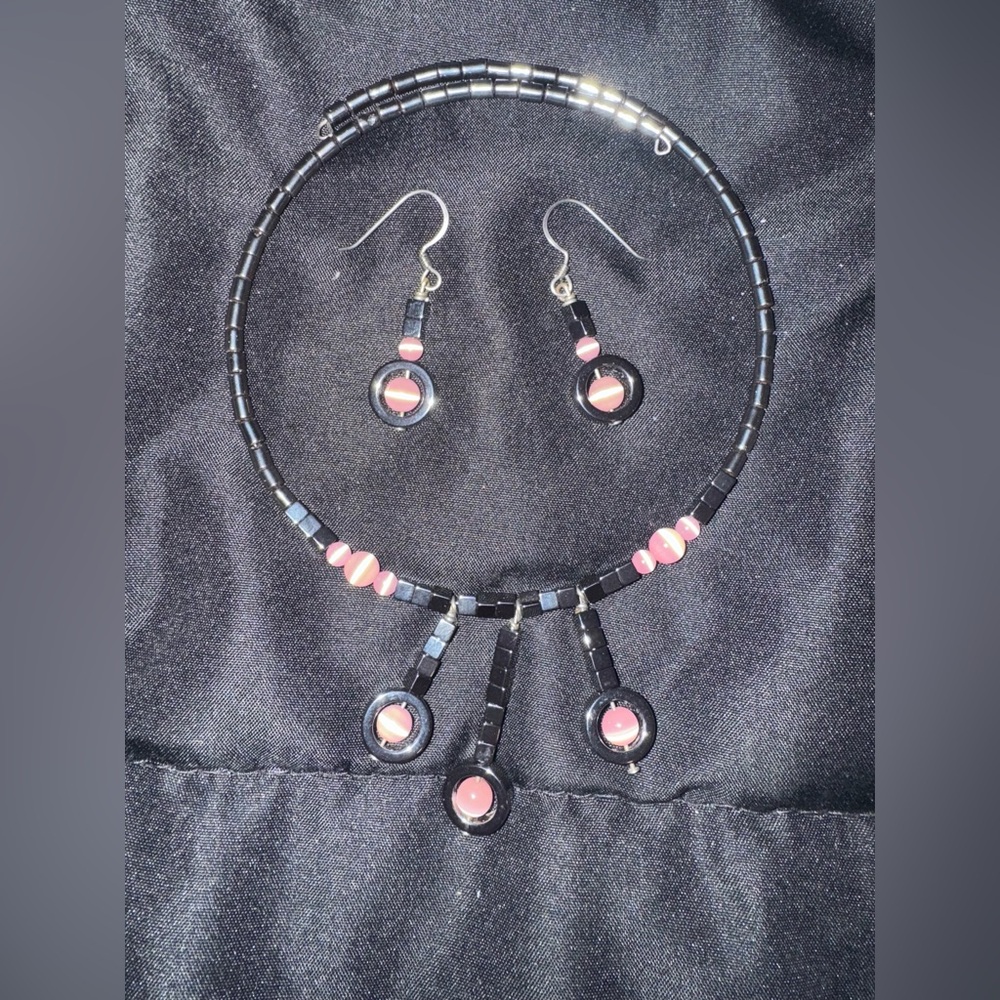 Hematite & pink cats eye choker style necklace with matching earrings